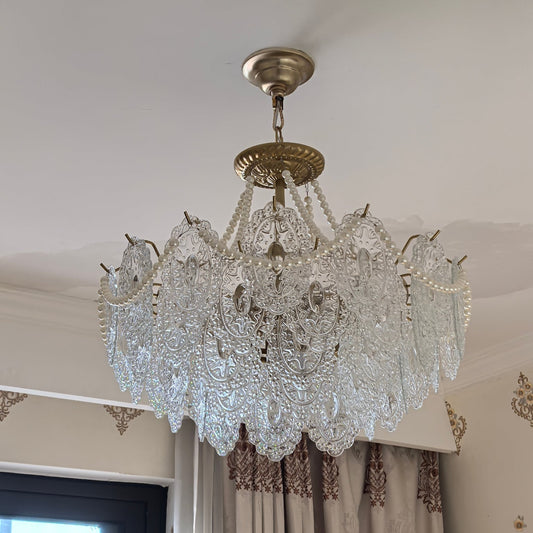 Élodie Medallion Glass Chandelier, 31.5"