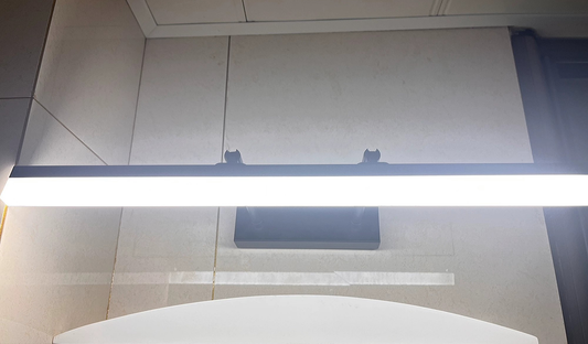 Elara Vanity Mirror Light