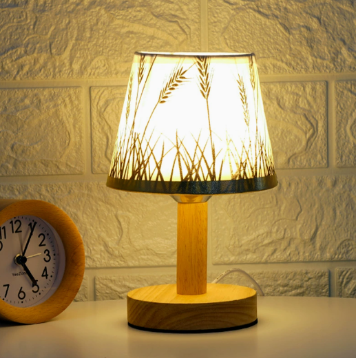 Meadow Wheat Shade Table Lamp