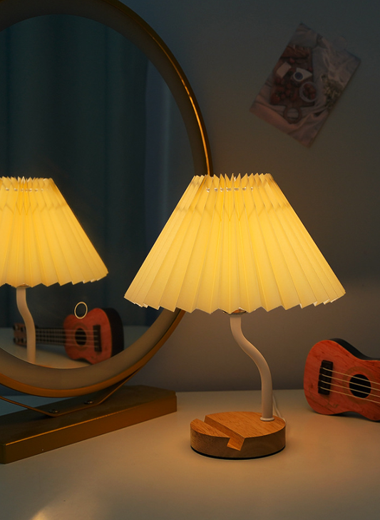Fleur Curved Neck Pleated Table Lamp