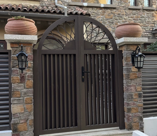 Ardenne Traditional Outdoor Wall Lantern